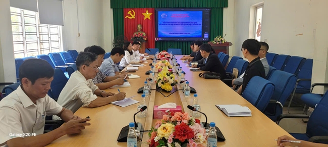 ĐOÀN CÔNG TÁC QUẬN HAMYANG HÀN QUỐC ĐẾN THĂM VÀ LÀM VIỆC VỚI TRUNG TÂM DỊCH VỤ VIỆC LÀM ĐỐNG NAI