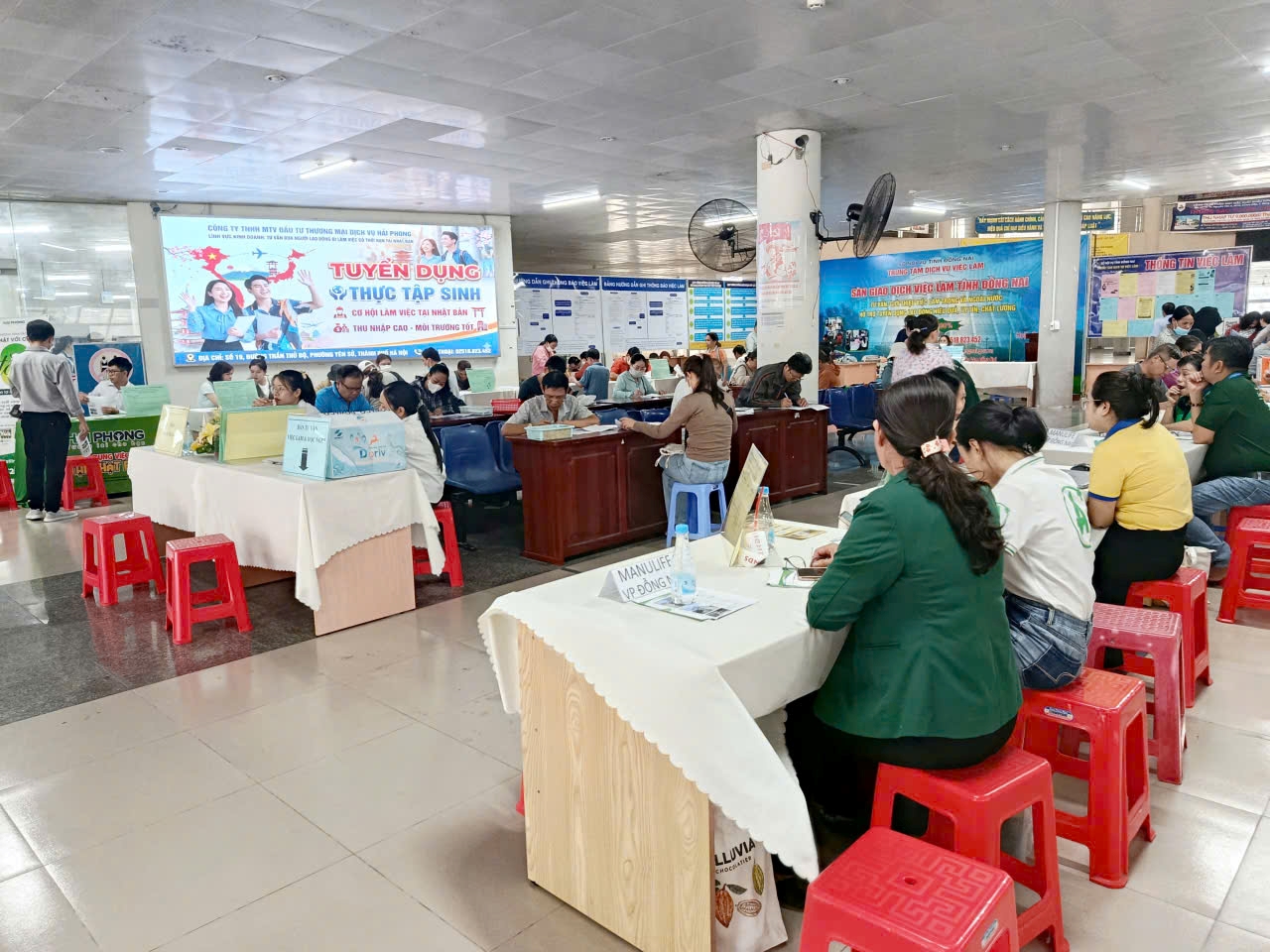 SÀN GIAO DỊCH VIỆC LÀM LẦN THỨ 4 NĂM 2026, NGÀY 04 5 2026