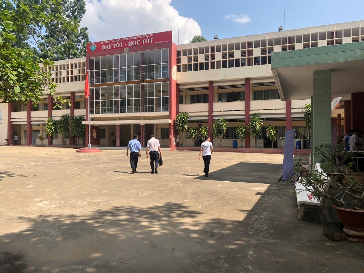 ĐỒNG NAI KẾT NỐI CUNG CẦU LAO ĐỘNG CHO SINH VIÊN QUA MÔ HÌNH GÓC VIỆC LÀM