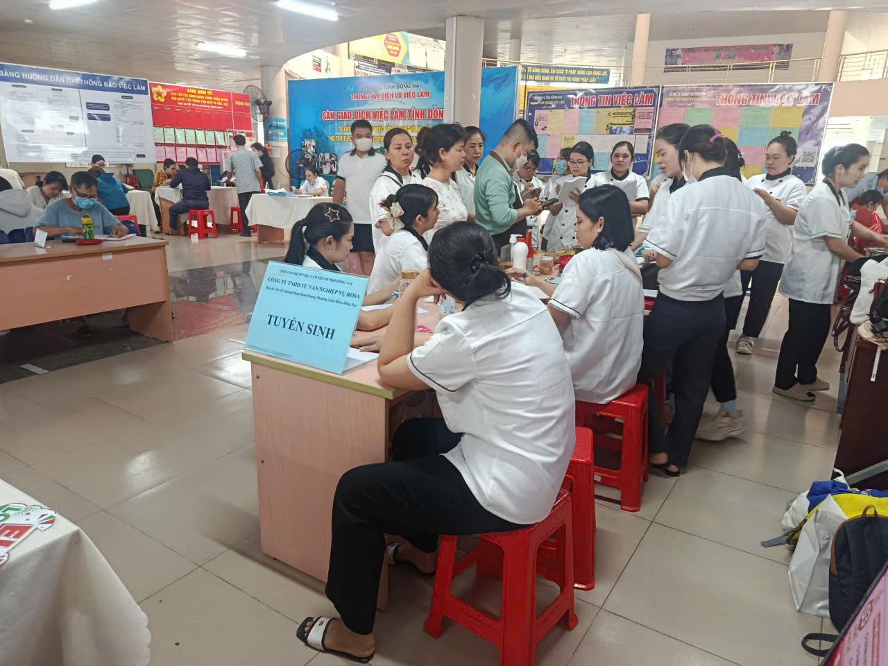 Sàn giao dịch việc làm lần thứ 9 tại Đồng Nai hơn 4 100 chỉ tiêu tuyển dụng